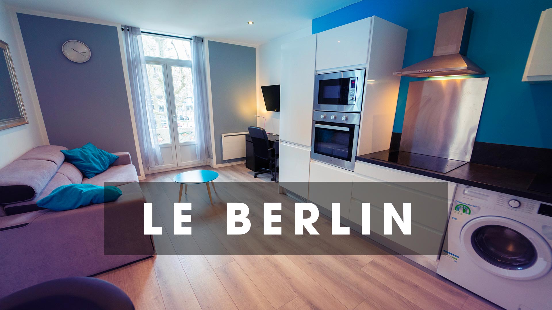 Turquoise location Le Berlin Le Berlin,Location,St etienne