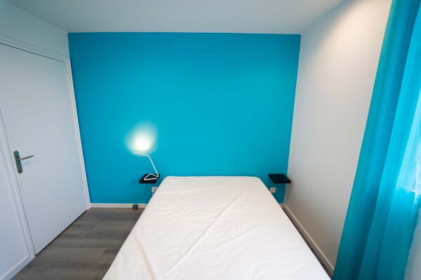 Turquoise location Le Caire - Blue ROOM (Lyon 3e) Le Caire - Blue ROOM (Lyon 3e)