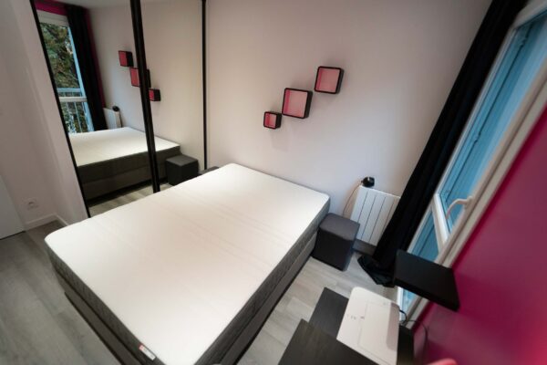 Turquoise location Le Denver - Pink ROOM (Lyon 8e) Le Denver - Pink ROOM (Lyon 8e)